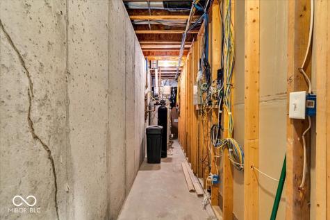 5861 Dawnwood Drive Carmel IN 46033