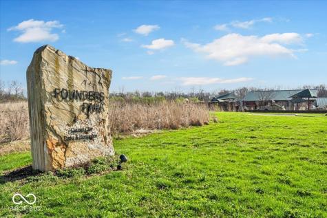 5861 Dawnwood Drive Carmel IN 46033