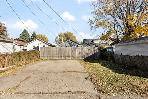 1318 N Grant Avenue Indianapolis IN 46201