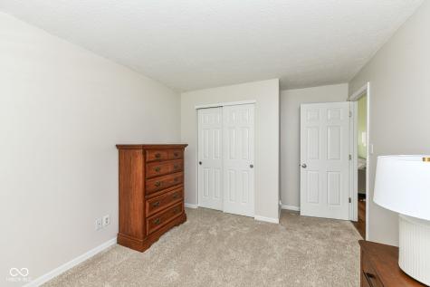 7200 Woodgate Drive Fishers IN 46038