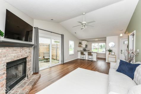 7200 Woodgate Drive Fishers IN 46038
