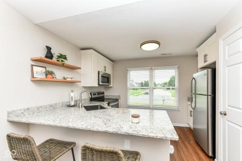 7200 Woodgate Drive Fishers IN 46038