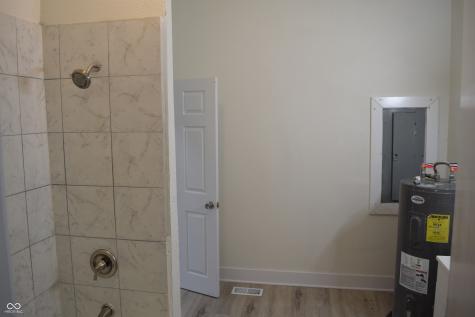1434 Lee Street Indianapolis IN 46221