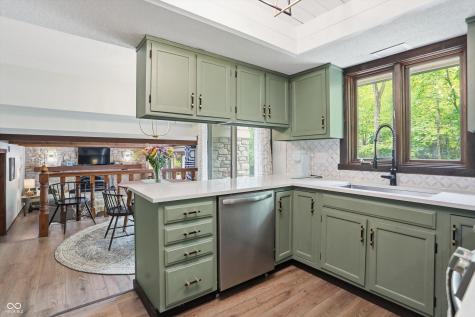 755 Round Court Zionsville IN 46077