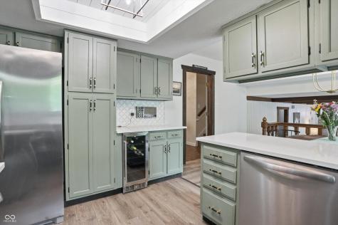 755 Round Court Zionsville IN 46077