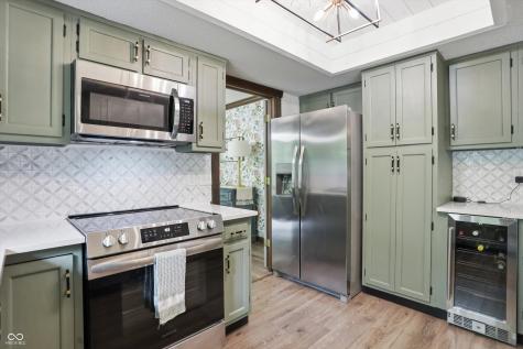 755 Round Court Zionsville IN 46077