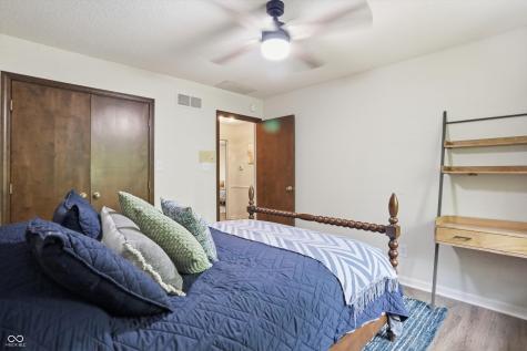 755 Round Court Zionsville IN 46077