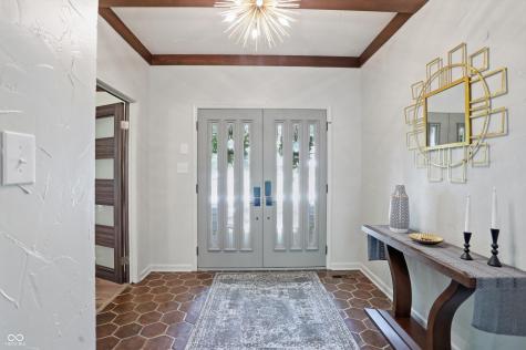 755 Round Court Zionsville IN 46077