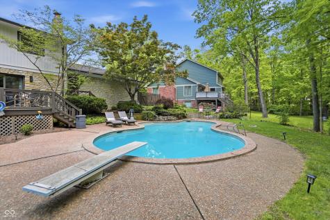 755 Round Court Zionsville IN 46077
