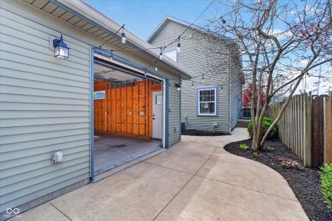 1034 Elm Street Indianapolis IN 46203