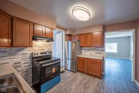 1021 S Worth Avenue Indianapolis IN 46241