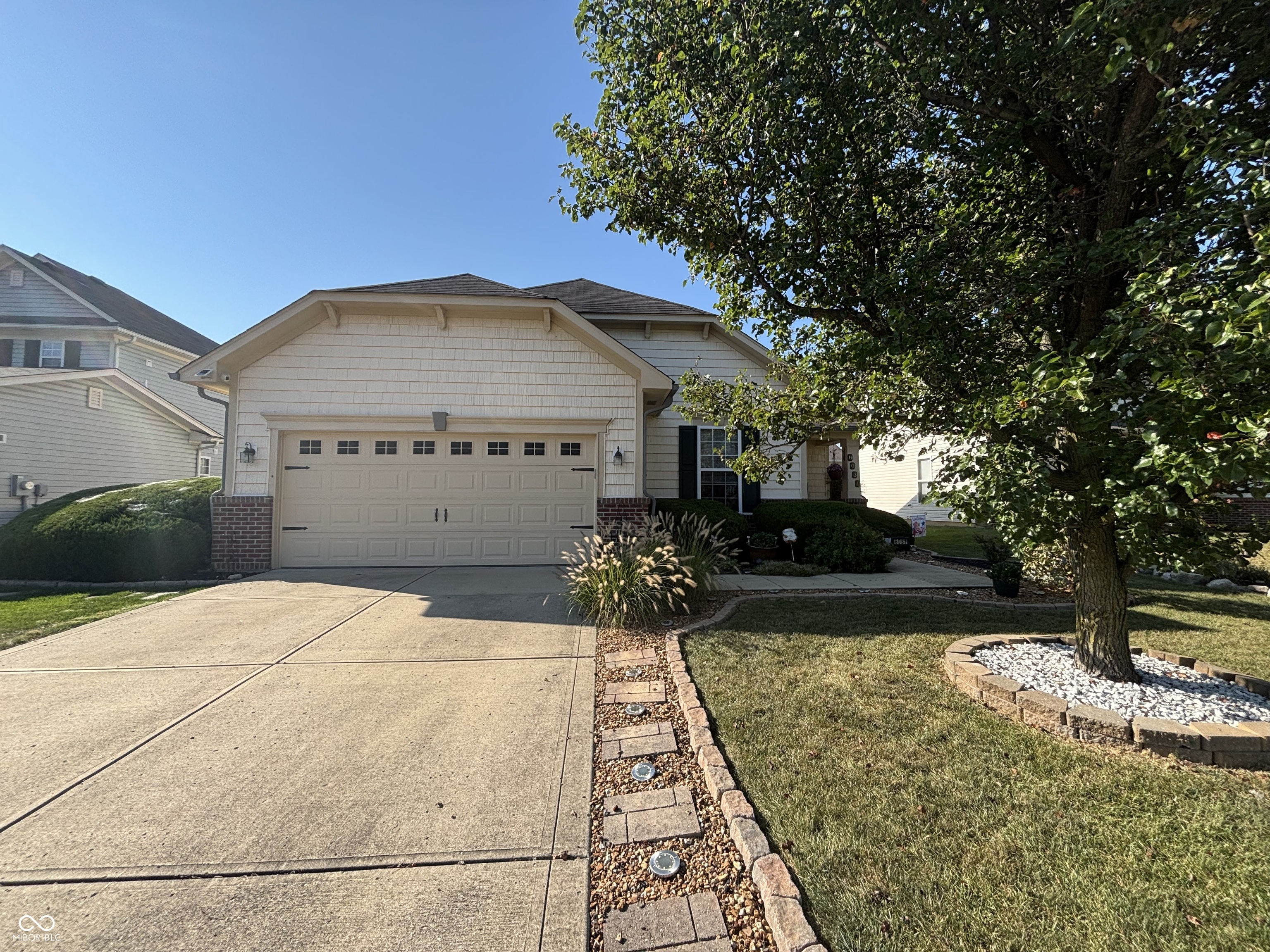 8031 Cole Wood Boulevard Indianapolis IN 46239