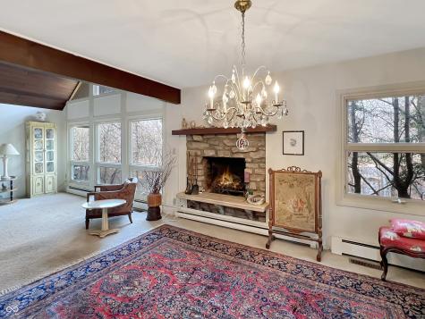 4024 W South Wood Lake Drive Columbus IN 47201