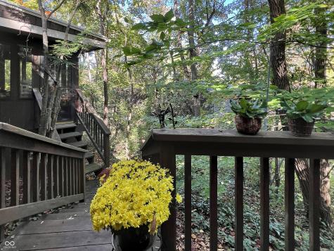 4024 W South Wood Lake Drive Columbus IN 47201