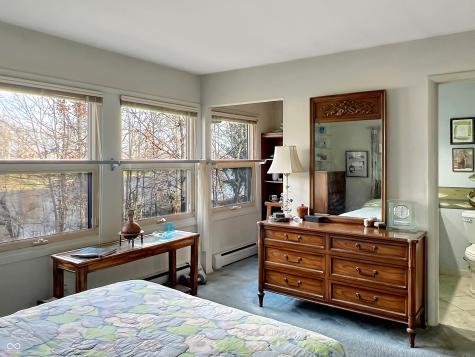 4024 W South Wood Lake Drive Columbus IN 47201