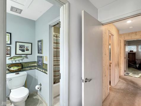 4024 W South Wood Lake Drive Columbus IN 47201