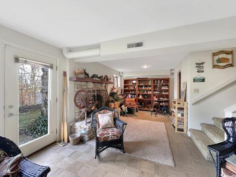 4024 W South Wood Lake Drive Columbus IN 47201