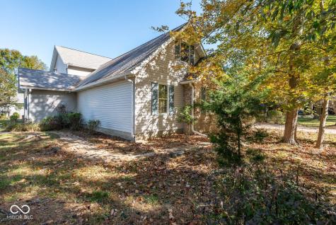 8031 E Hardin Ridge Road Heltonville IN 47436