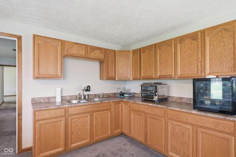 8749 Carriage Lane Pendleton IN 46064