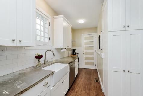 302 E 32nd Street Indianapolis IN 46205