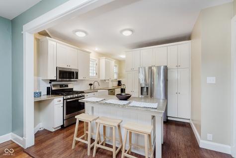 302 E 32nd Street Indianapolis IN 46205