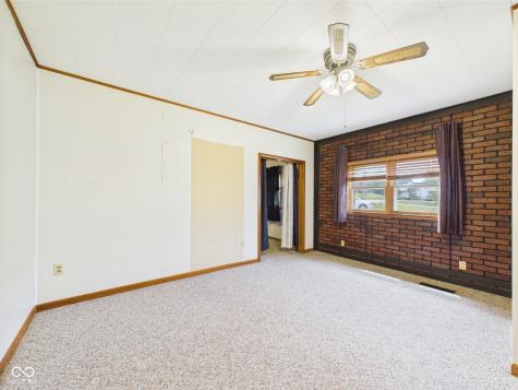 238 Jefferson Street Pendleton IN 46064