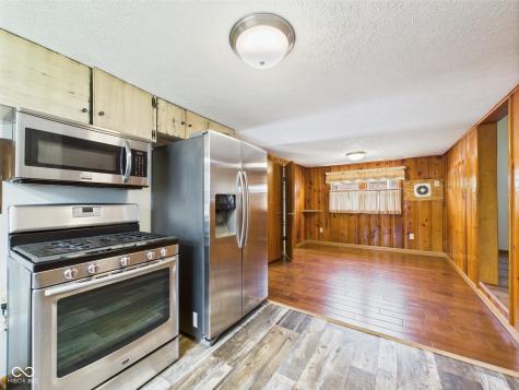 238 Jefferson Street Pendleton IN 46064