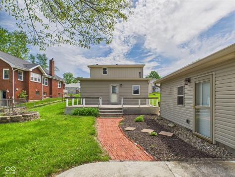 238 Jefferson Street Pendleton IN 46064