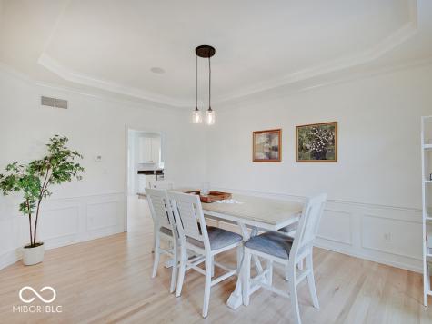 4075 Dartmoor Drive Greenwood IN 46143