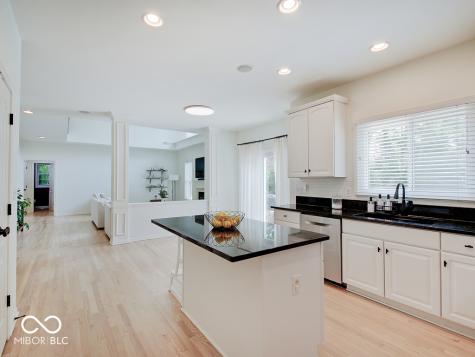 4075 Dartmoor Drive Greenwood IN 46143