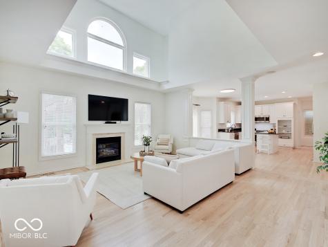 4075 Dartmoor Drive Greenwood IN 46143