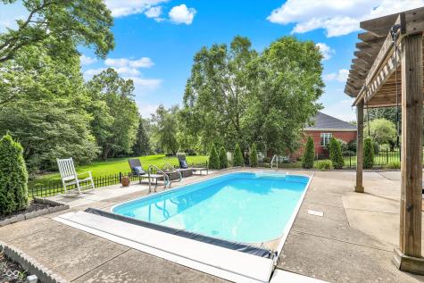 4075 Dartmoor Drive Greenwood IN 46143