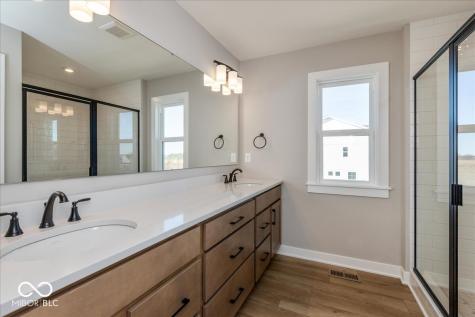 402 Elite Street Westfield IN 46074