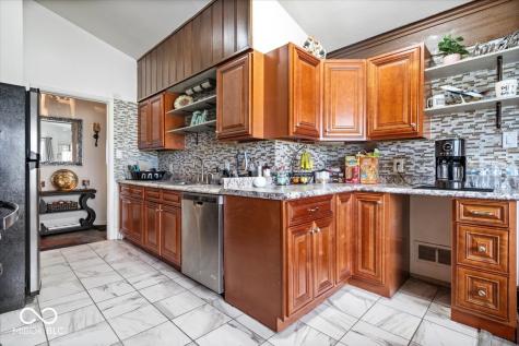 2900 Galahad Drive Indianapolis IN 46228