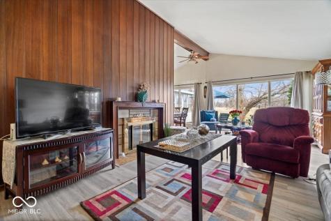 2900 Galahad Drive Indianapolis IN 46228