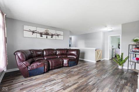 5333 Shamus Drive Indianapolis IN 46235