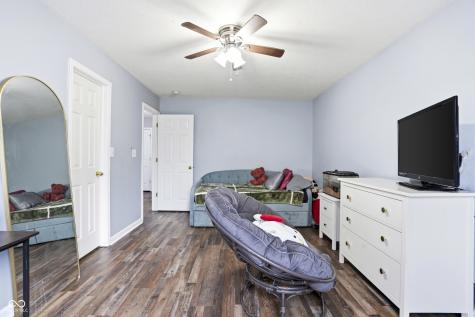 5333 Shamus Drive Indianapolis IN 46235