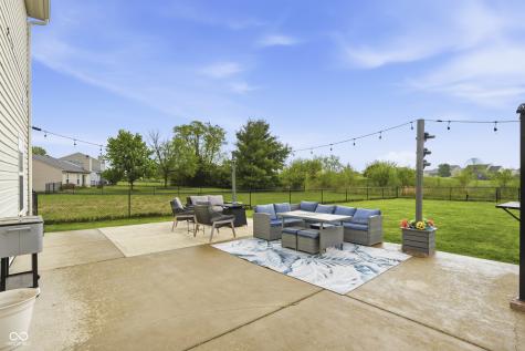 5333 Shamus Drive Indianapolis IN 46235