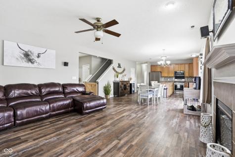 5333 Shamus Drive Indianapolis IN 46235