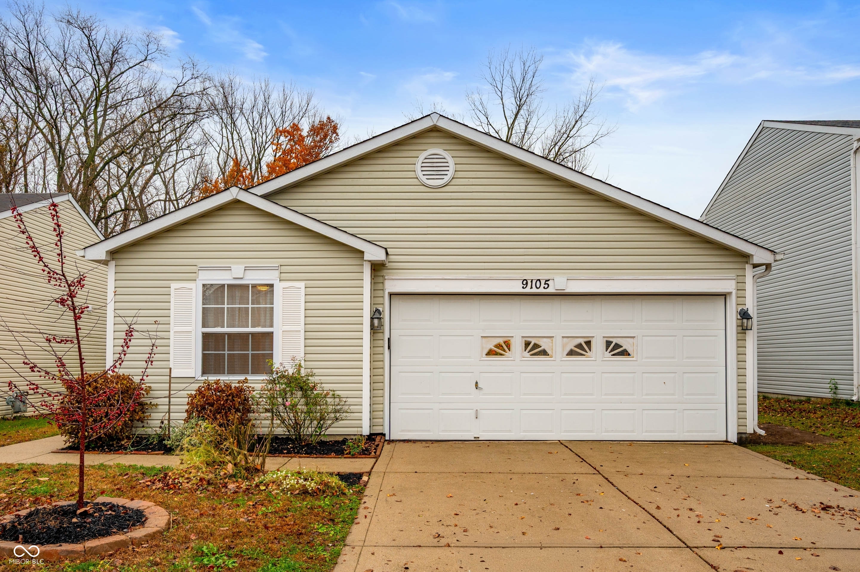 9105 Southernwood Way Indianapolis IN 46231