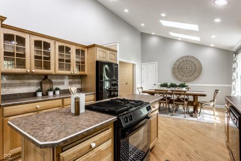 4275 Springwood Trail Indianapolis IN 46228