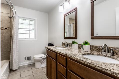 4275 Springwood Trail Indianapolis IN 46228