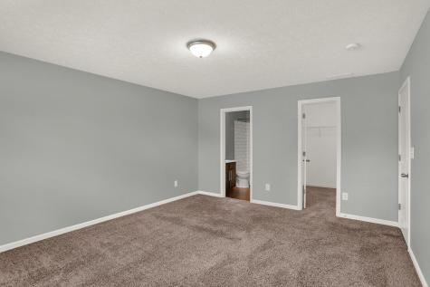 5018 Birmingham Drive Indianapolis IN 46235