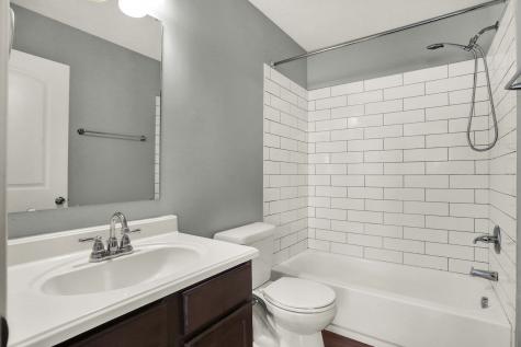 5018 Birmingham Drive Indianapolis IN 46235