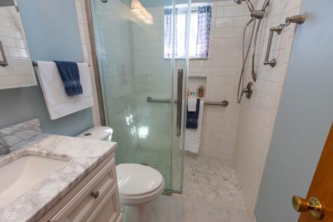 4211 31st Street Columbus IN 47203