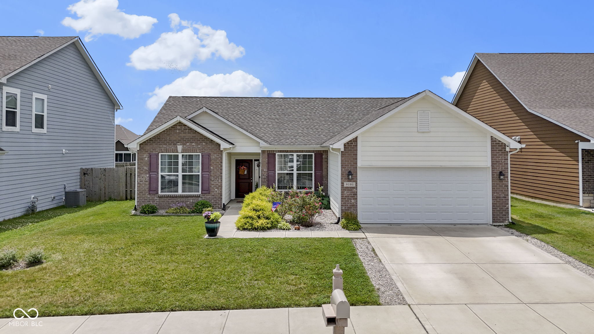 9101 Gordimer Circle Indianapolis IN 46239