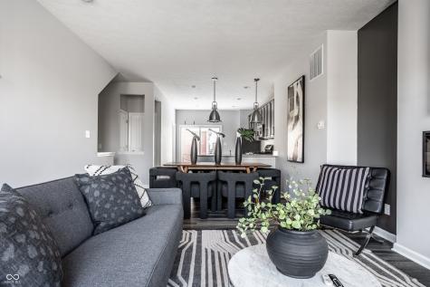 2907 Kirkbride Way Indianapolis IN 46222