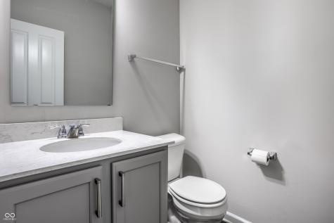 2907 Kirkbride Way Indianapolis IN 46222