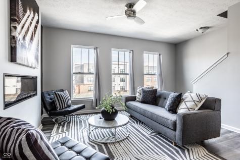 2907 Kirkbride Way Indianapolis IN 46222