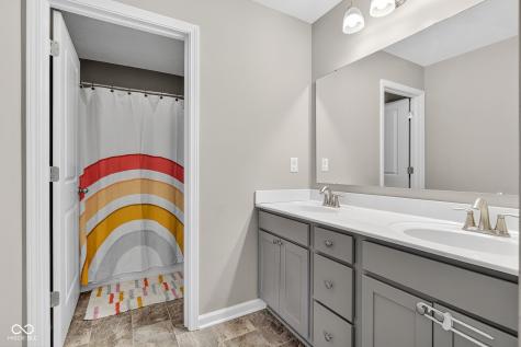 6603 Laredo Drive Mccordsville IN 46055
